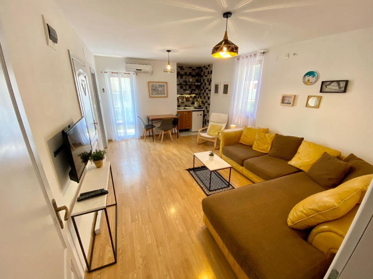 באר Apartments Rux De Luxe מראה חיצוני תמונה